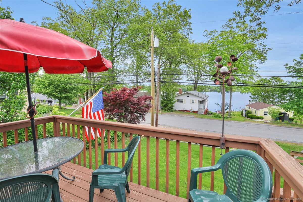 124 Deepwood Drive