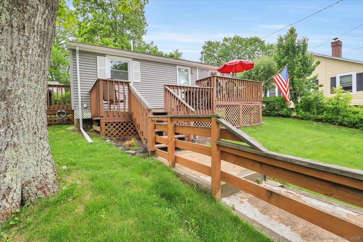 124 Deepwood Drive