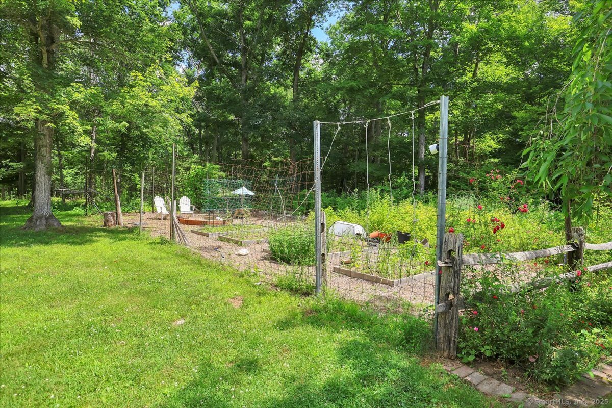 447 Woodland Road