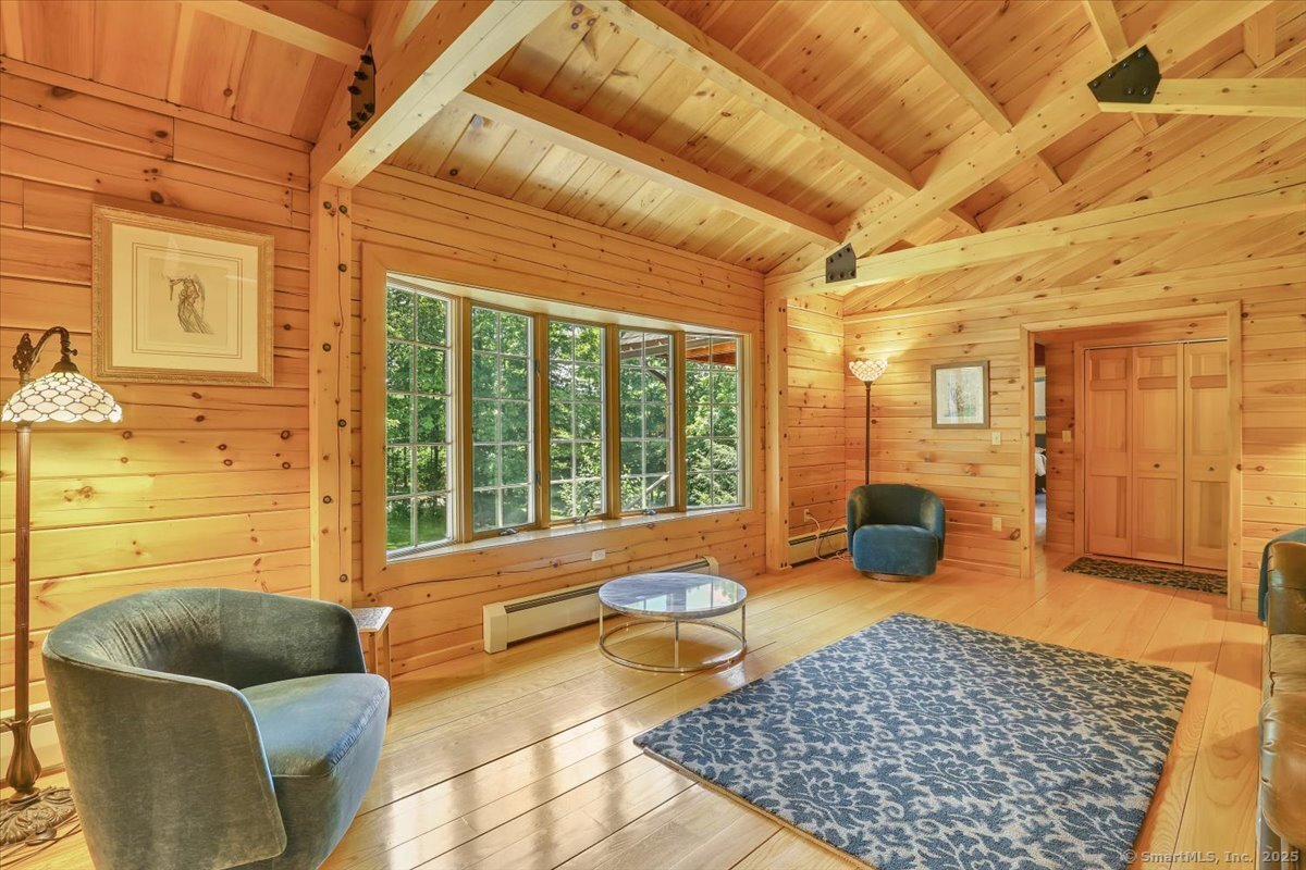 447 Woodland Road