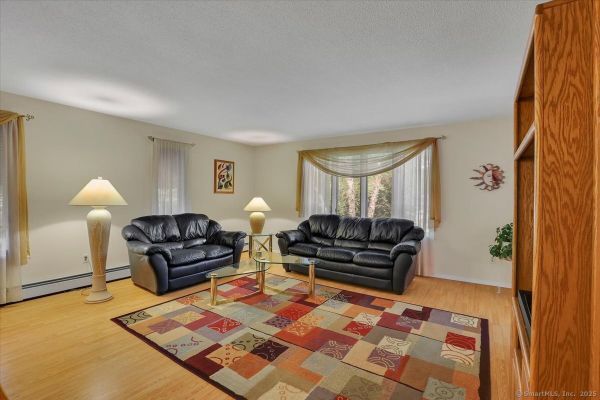 1121 Merrow Road