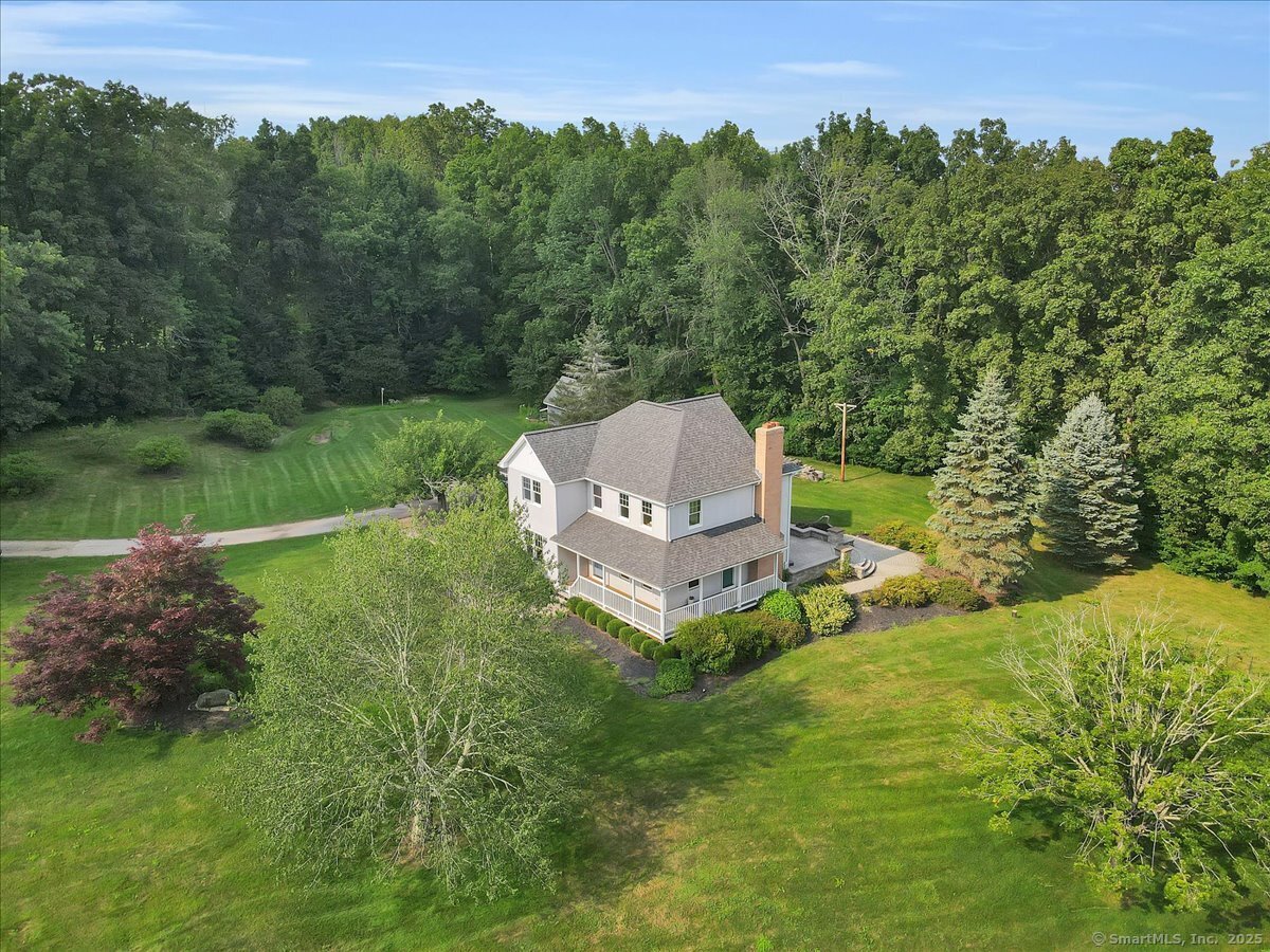 12 North Farms Road