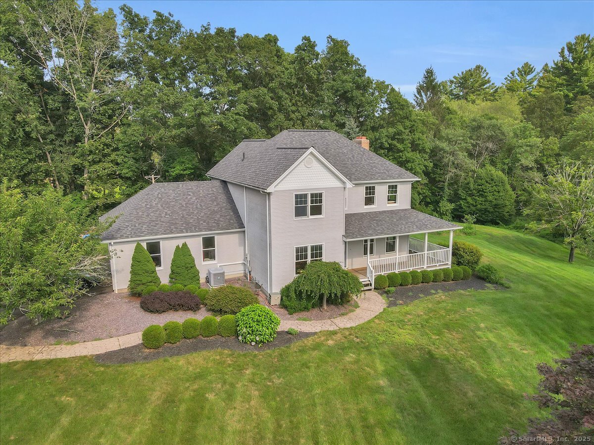 12 North Farms Road