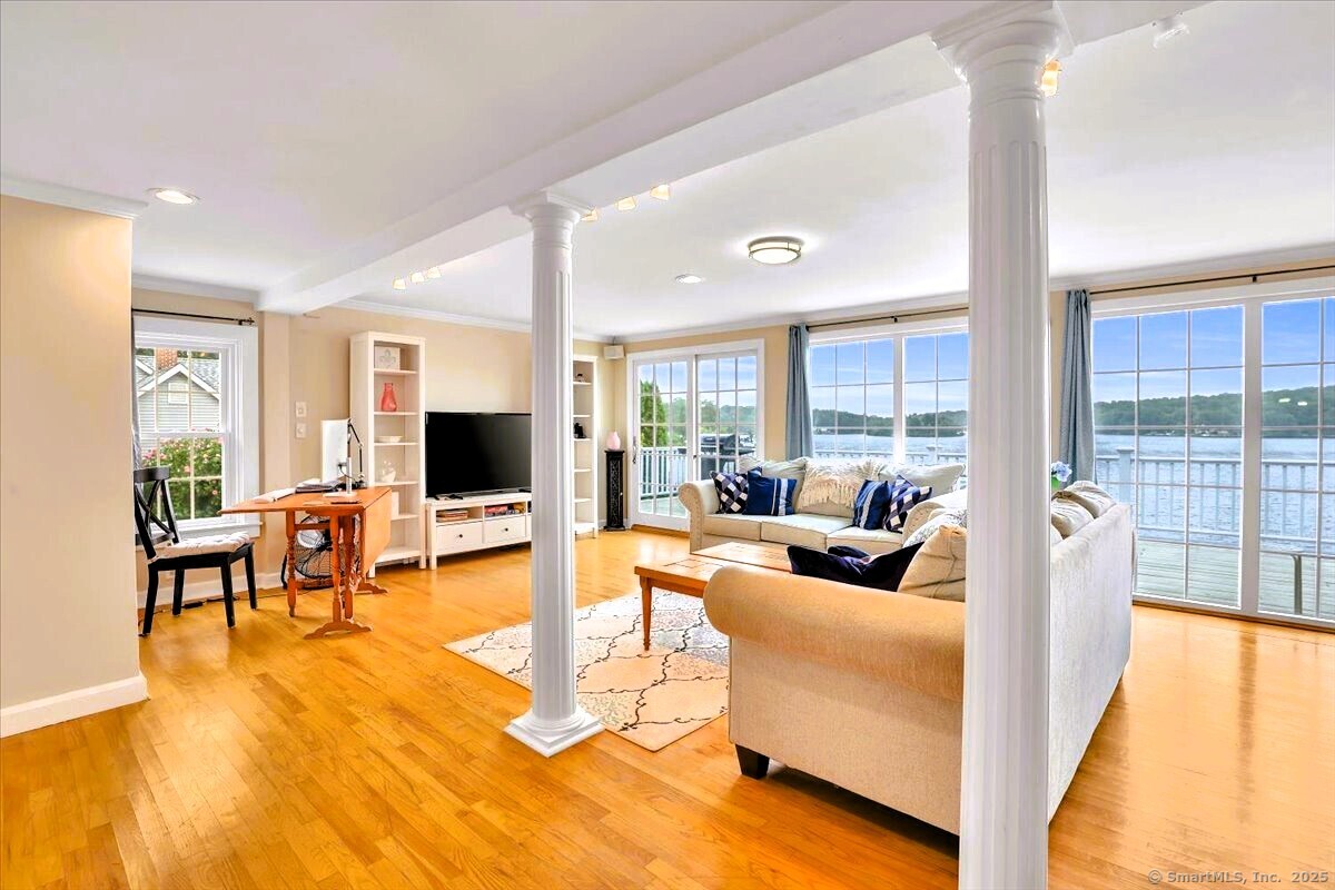 59 Shore Drive