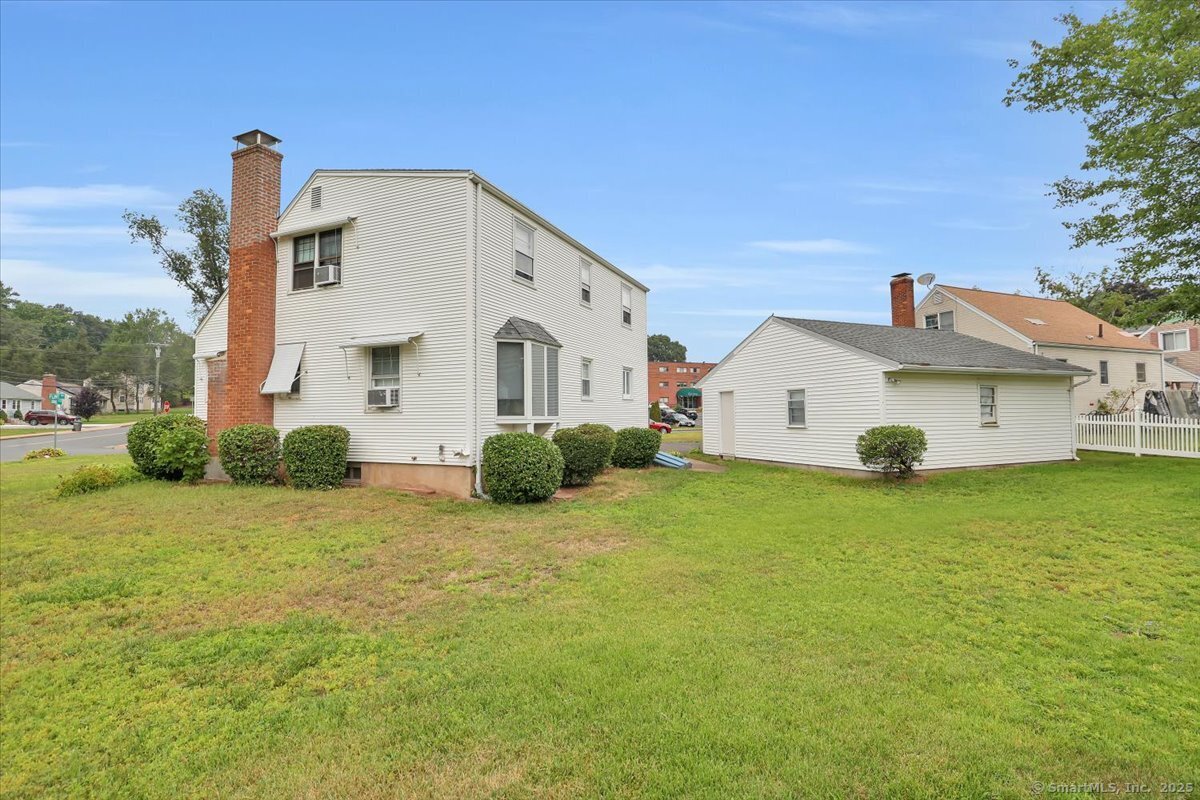 4 Flint Drive