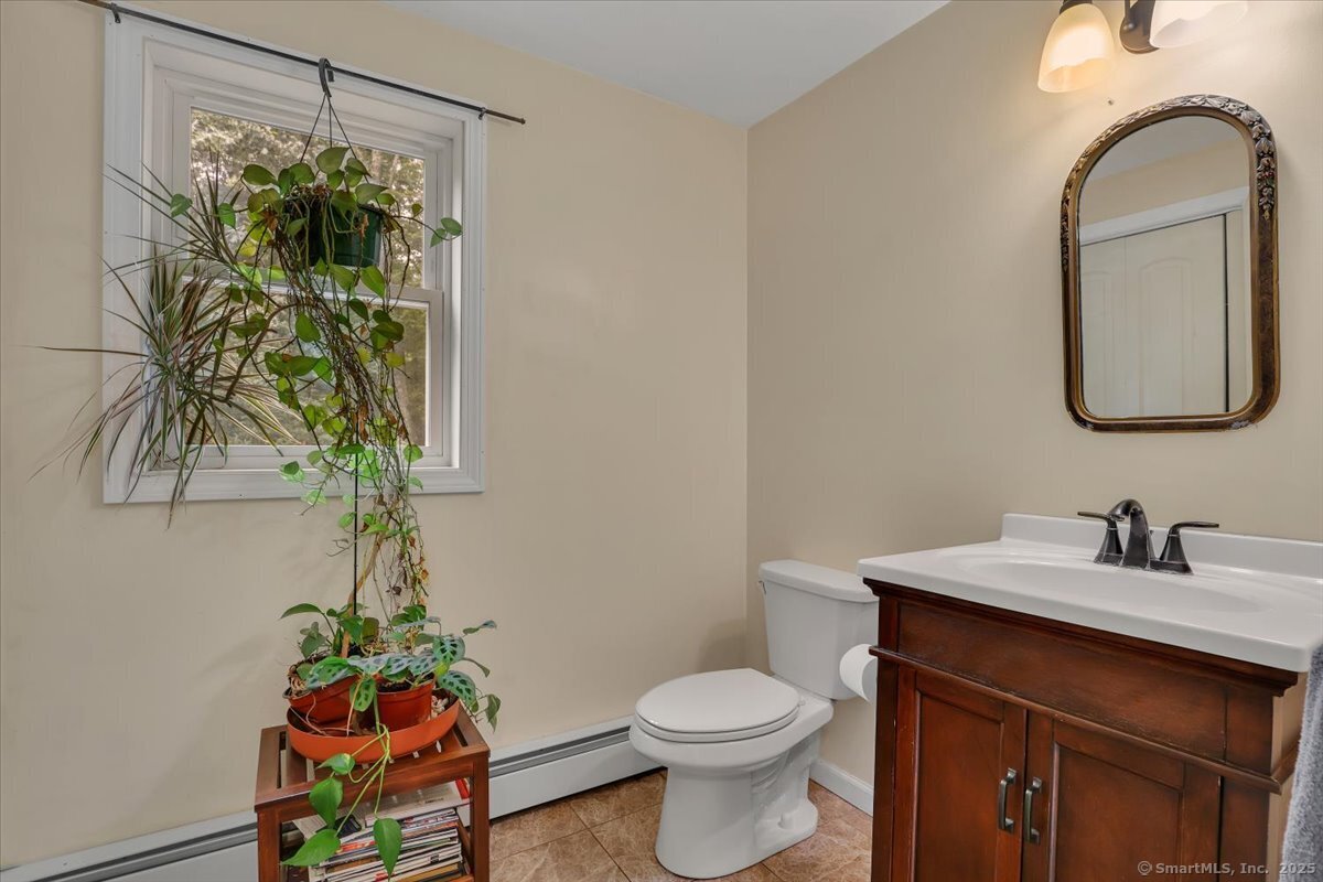 40 Old Tolland Turnpike