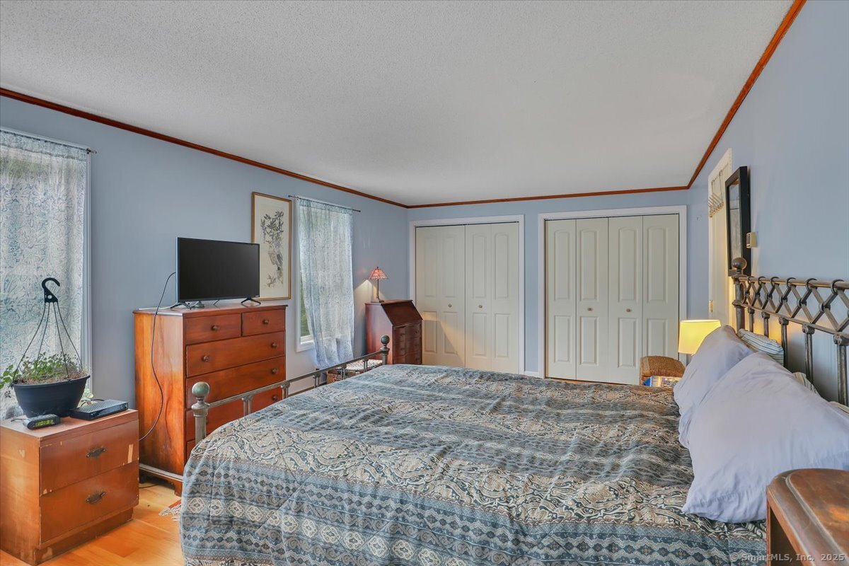 40 Old Tolland Turnpike