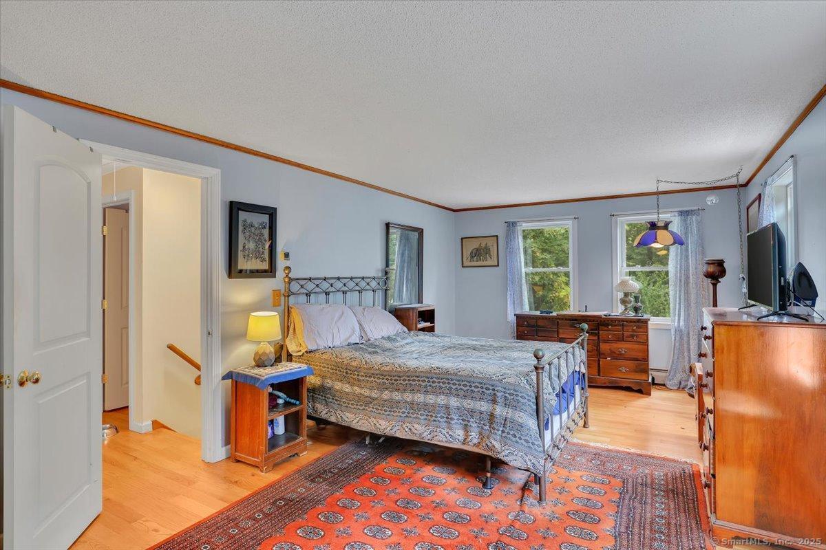 40 Old Tolland Turnpike