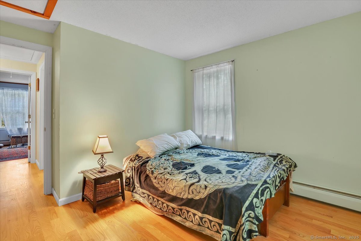 40 Old Tolland Turnpike