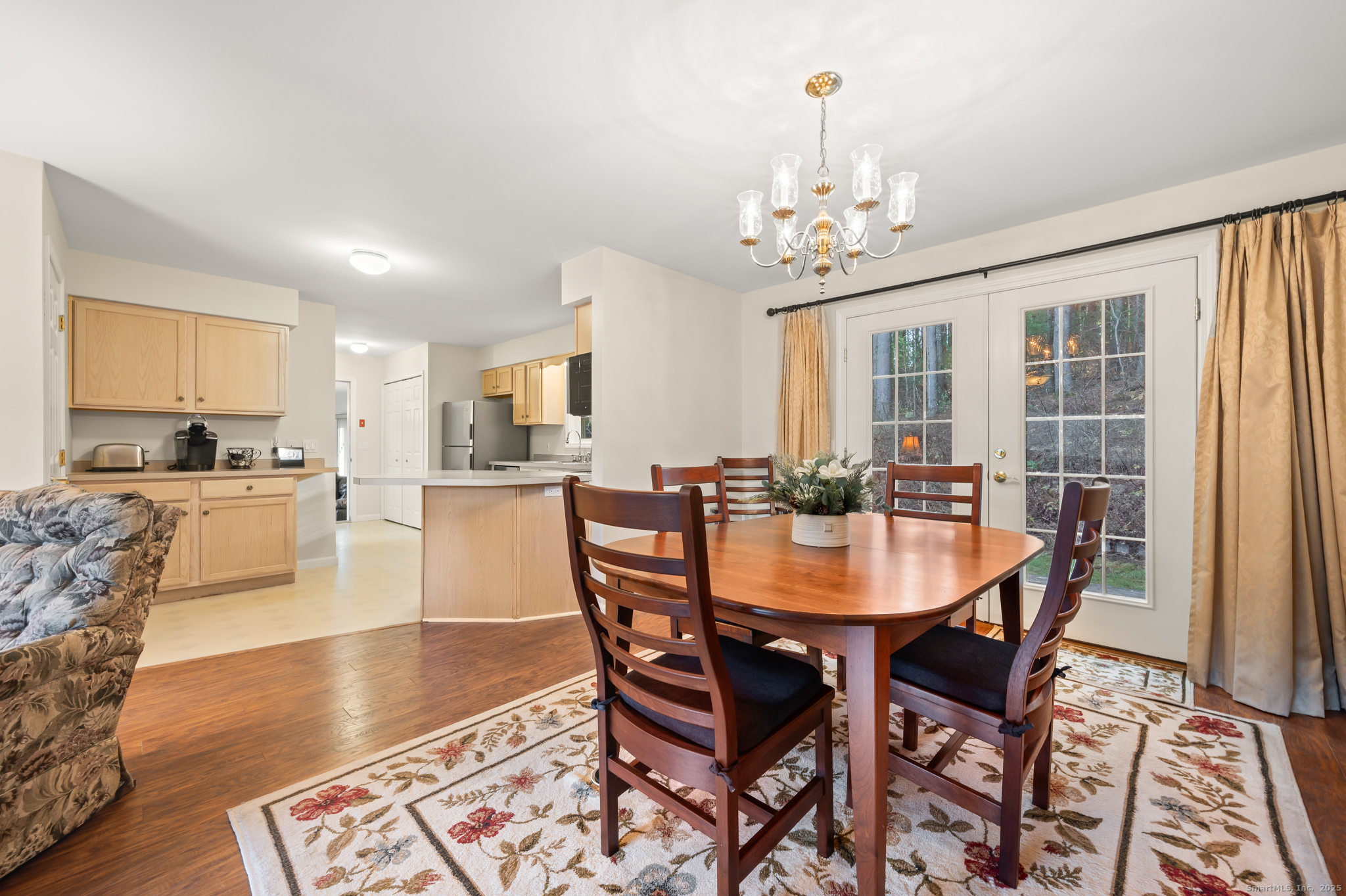 1295 North River Road