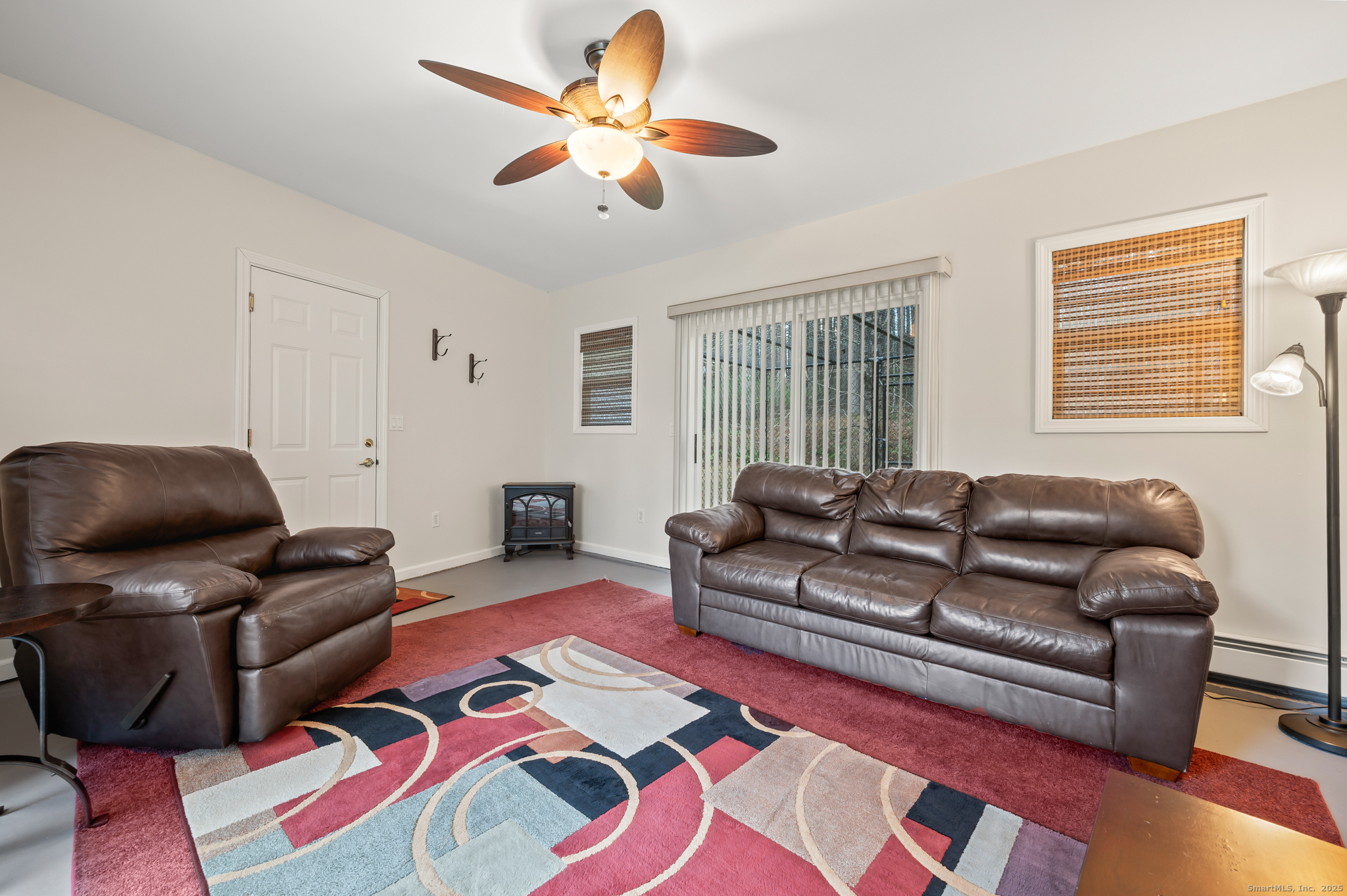 1295 North River Road