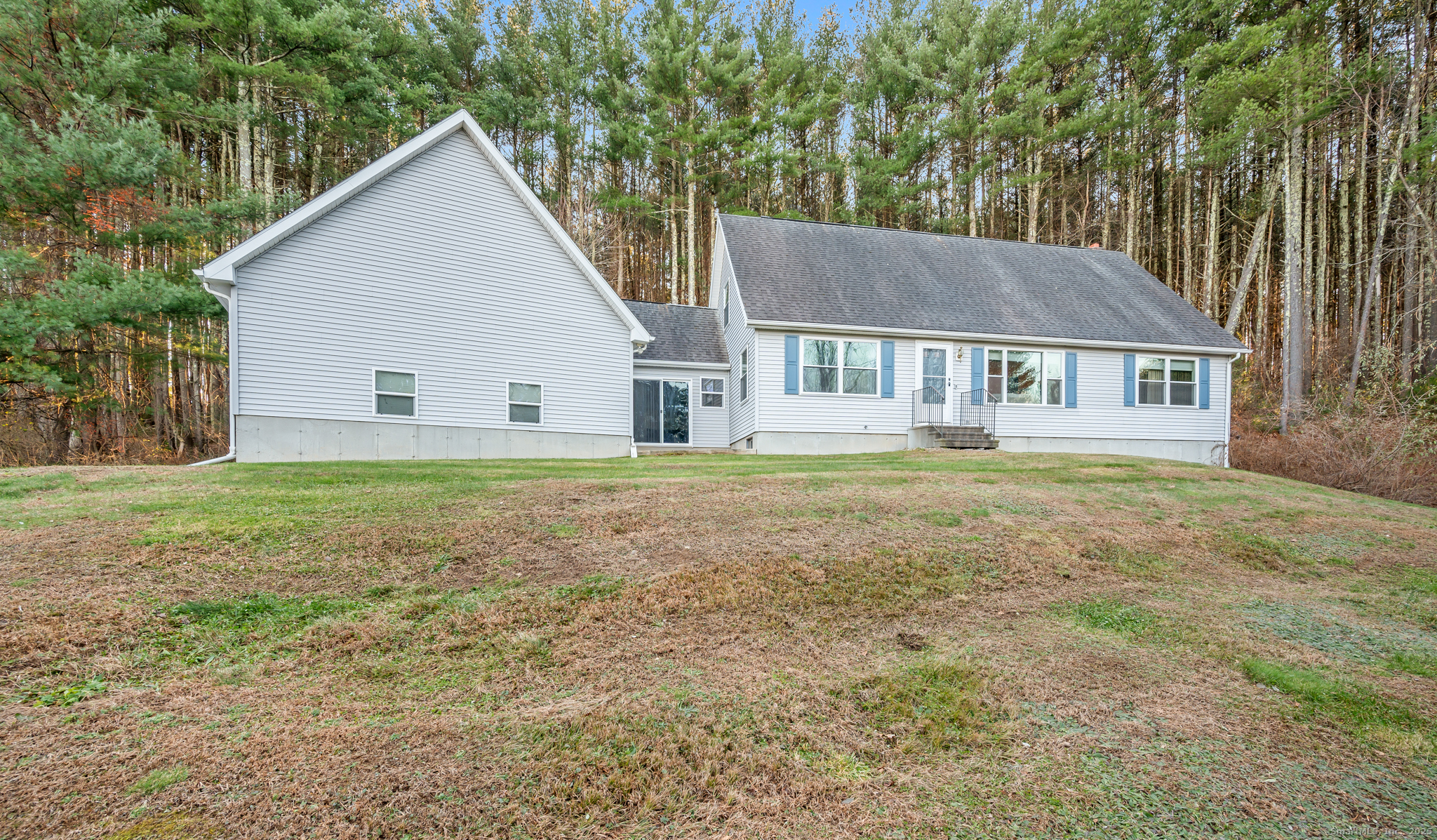 1295 North River Road