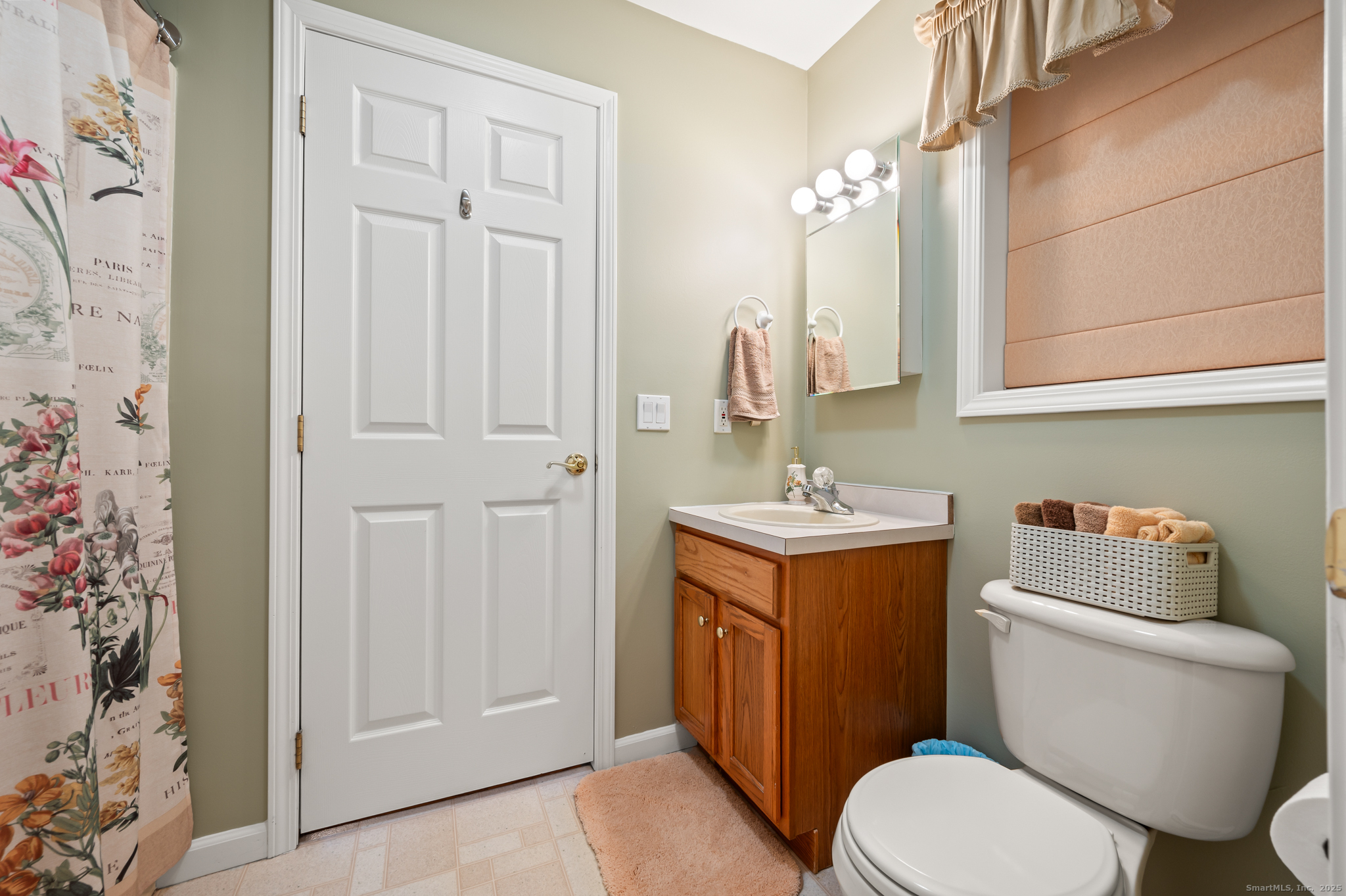 1295 North River Road