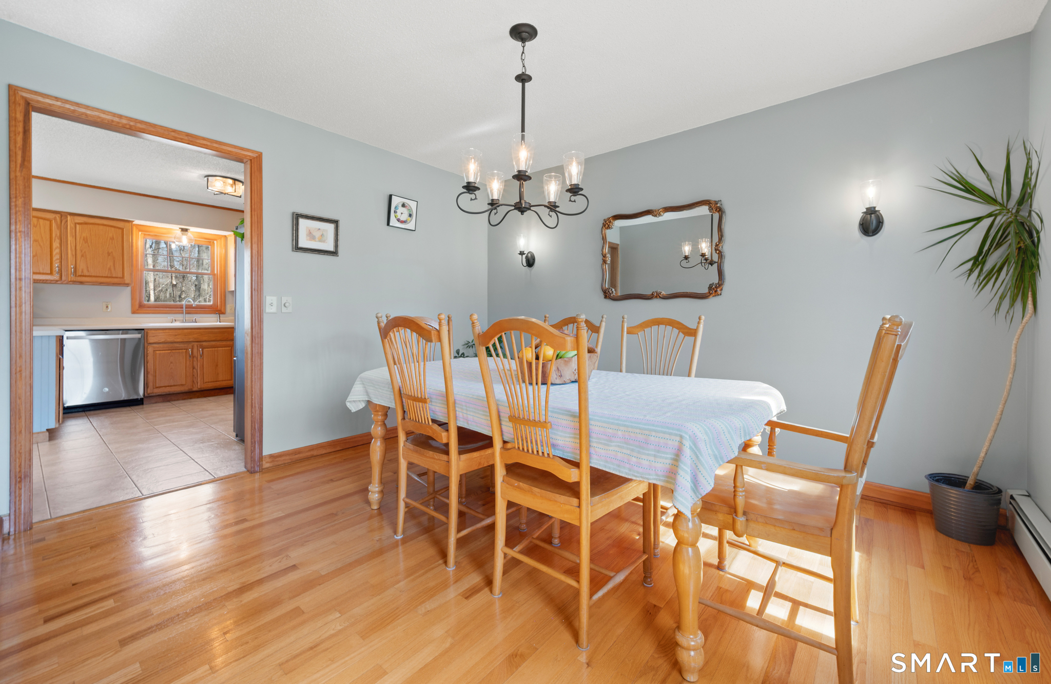 16 Gardner Tavern Road