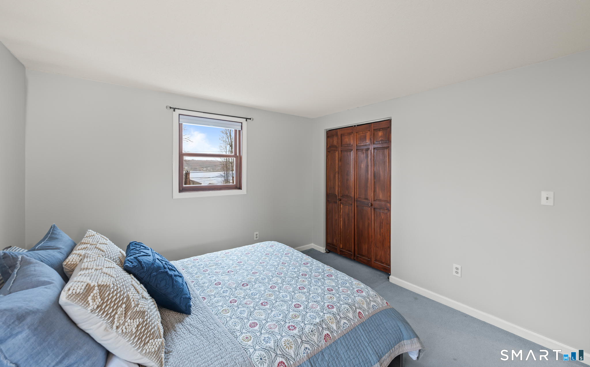 146 Lakeside Drive