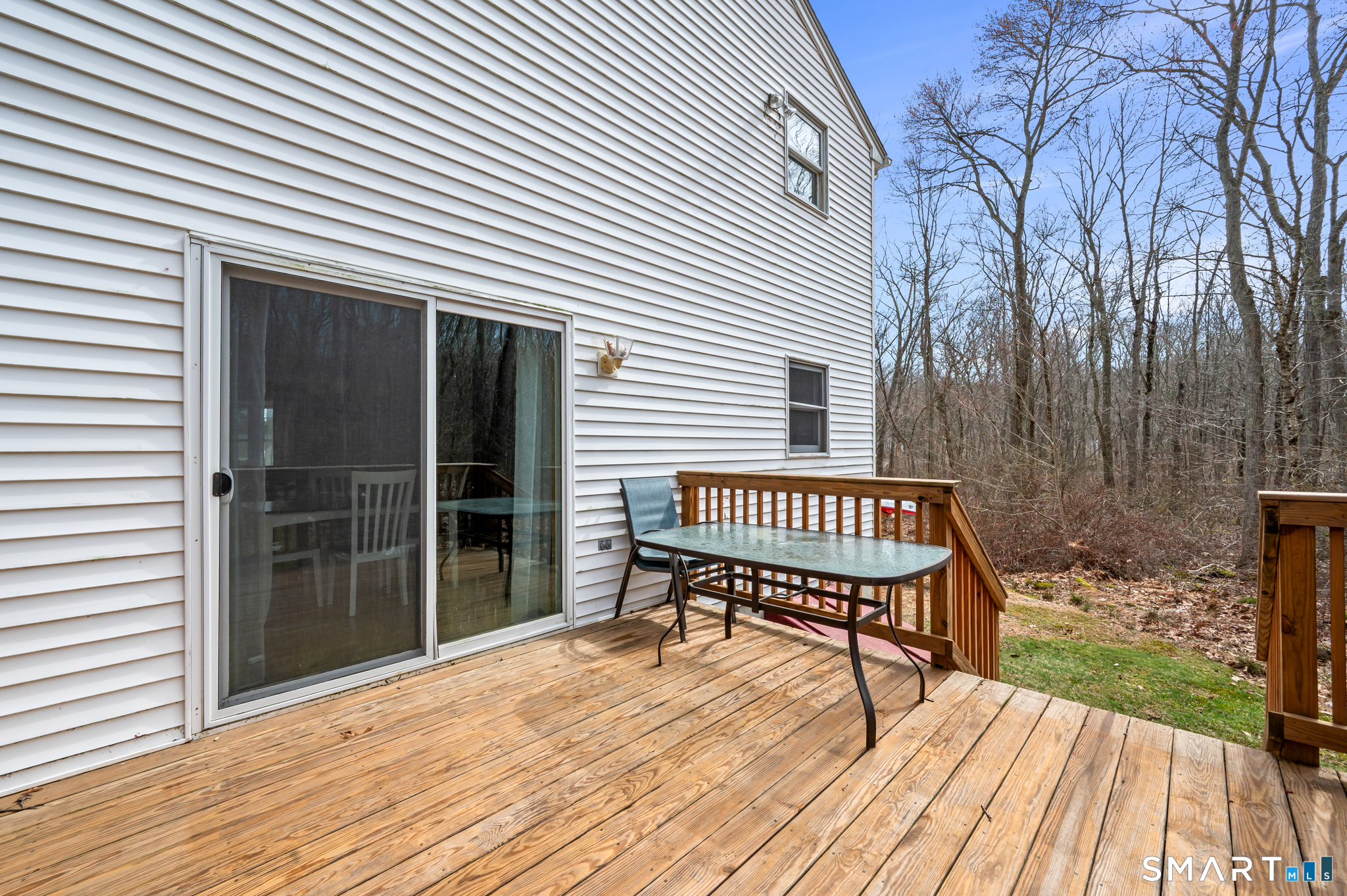 146 Lakeside Drive
