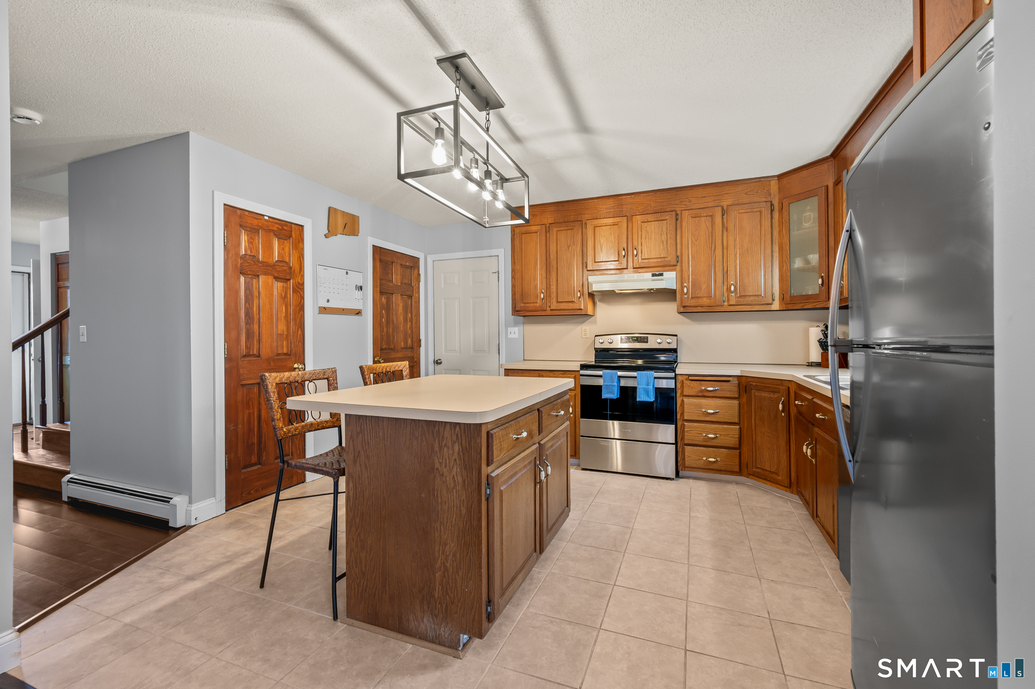 146 Lakeside Drive