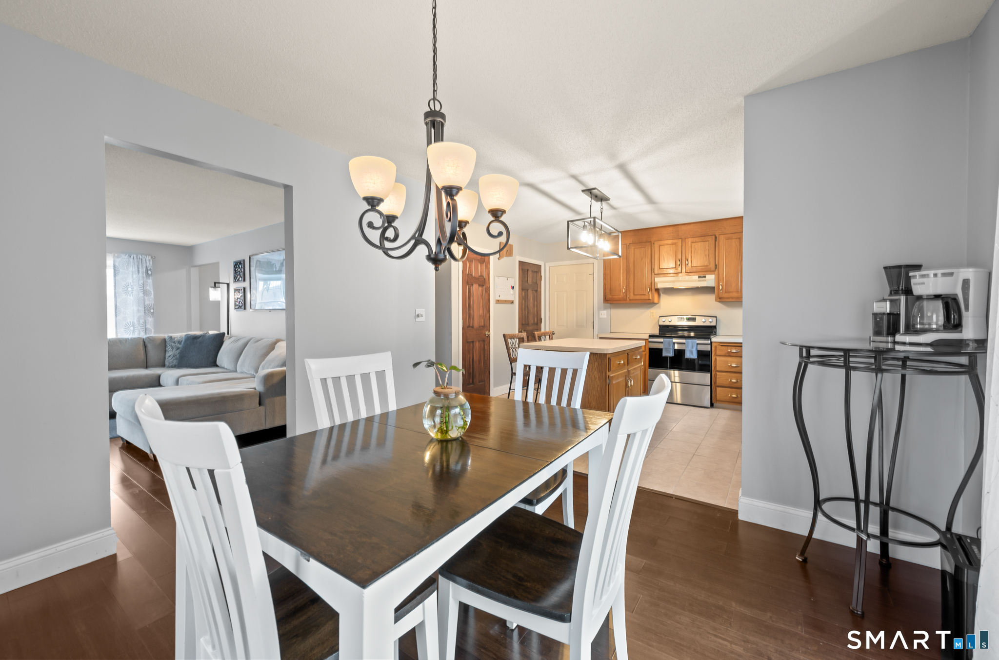 146 Lakeside Drive