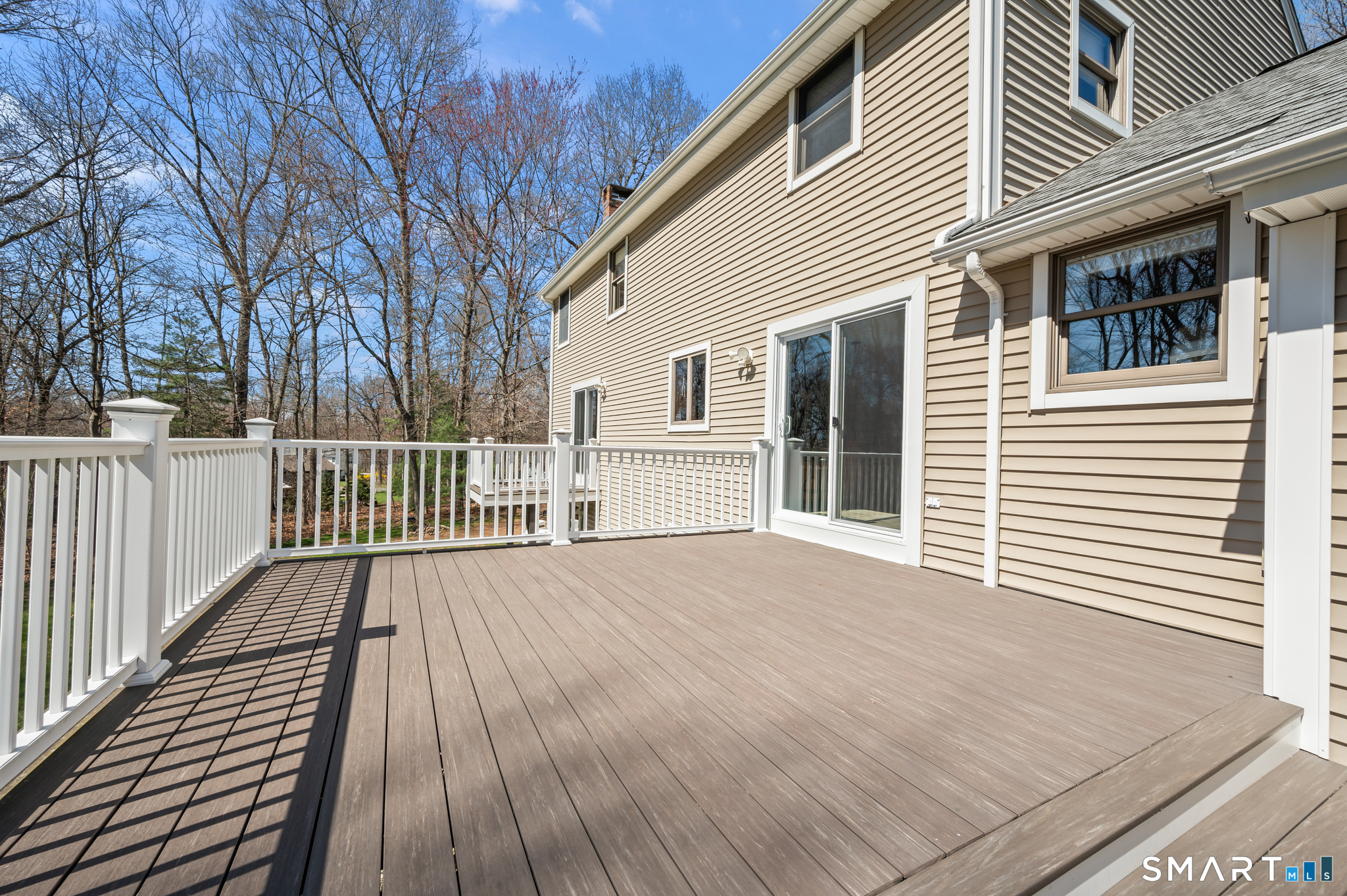 11 Hickory Hill