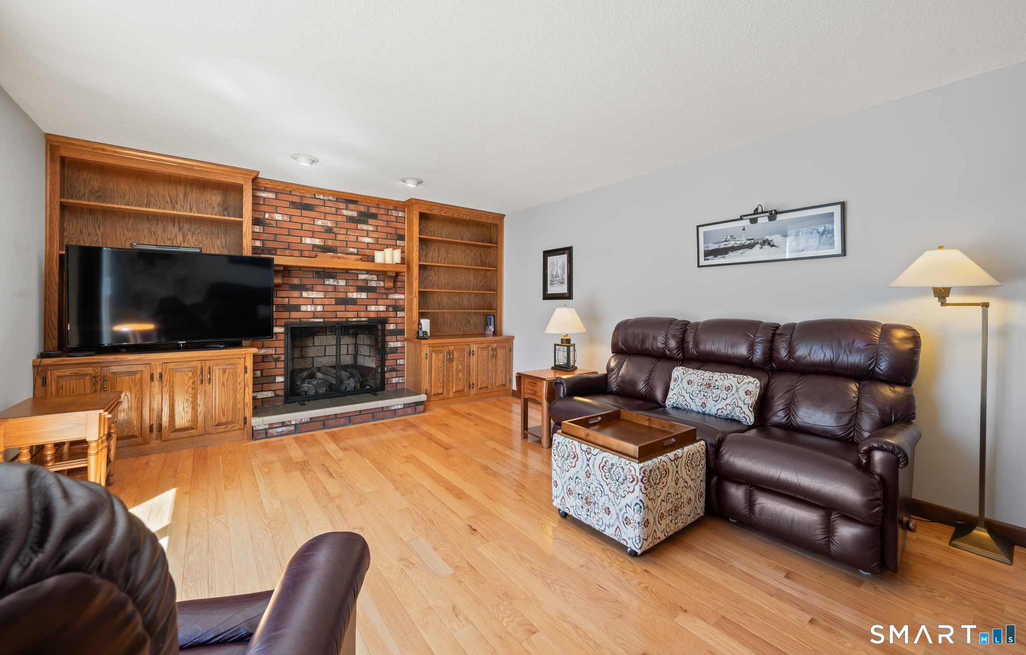 11 Hickory Hill