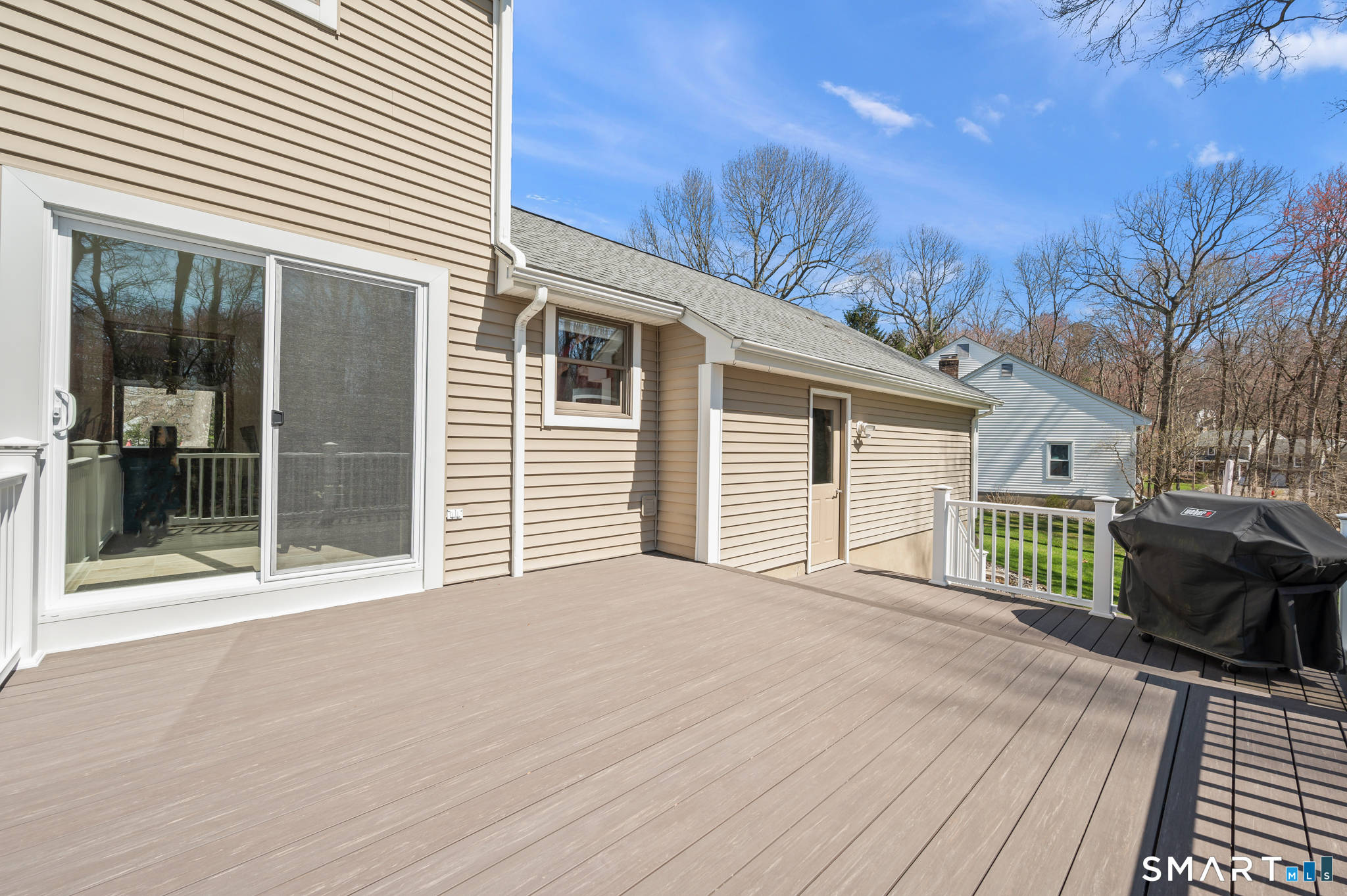 11 Hickory Hill