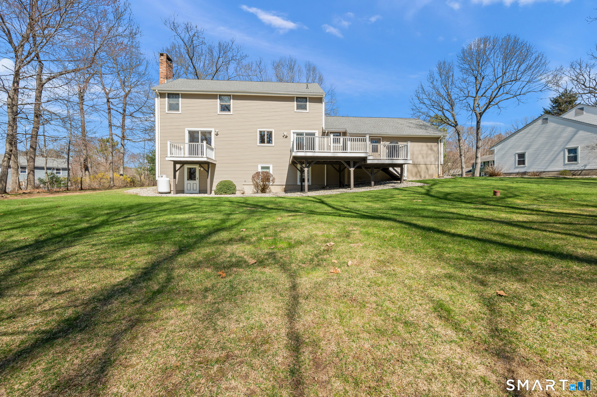 11 Hickory Hill