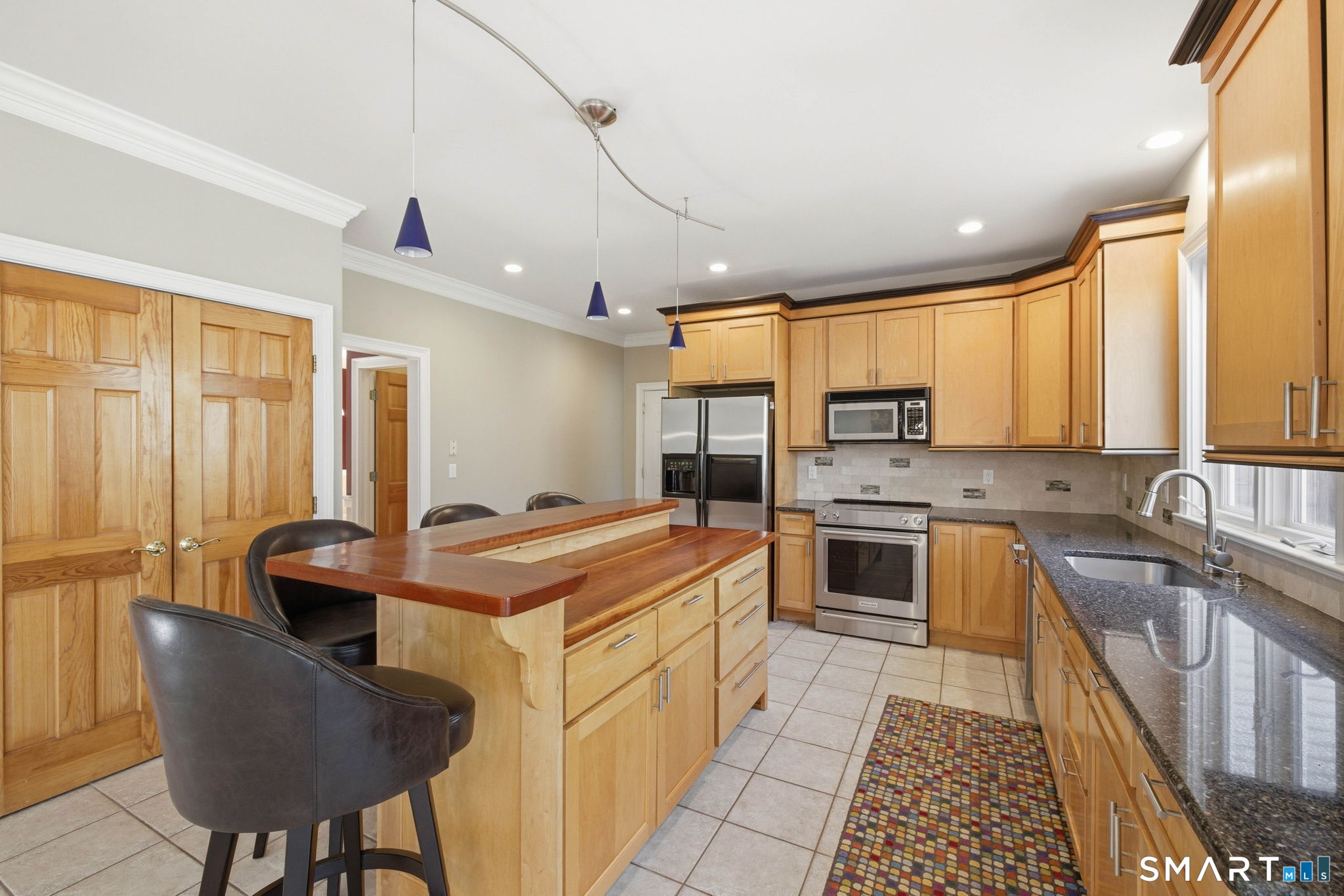 14 Joshua Lane