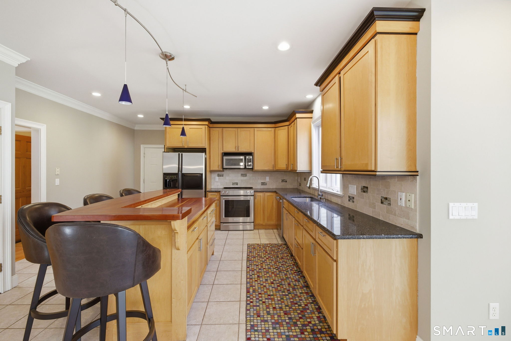 14 Joshua Lane