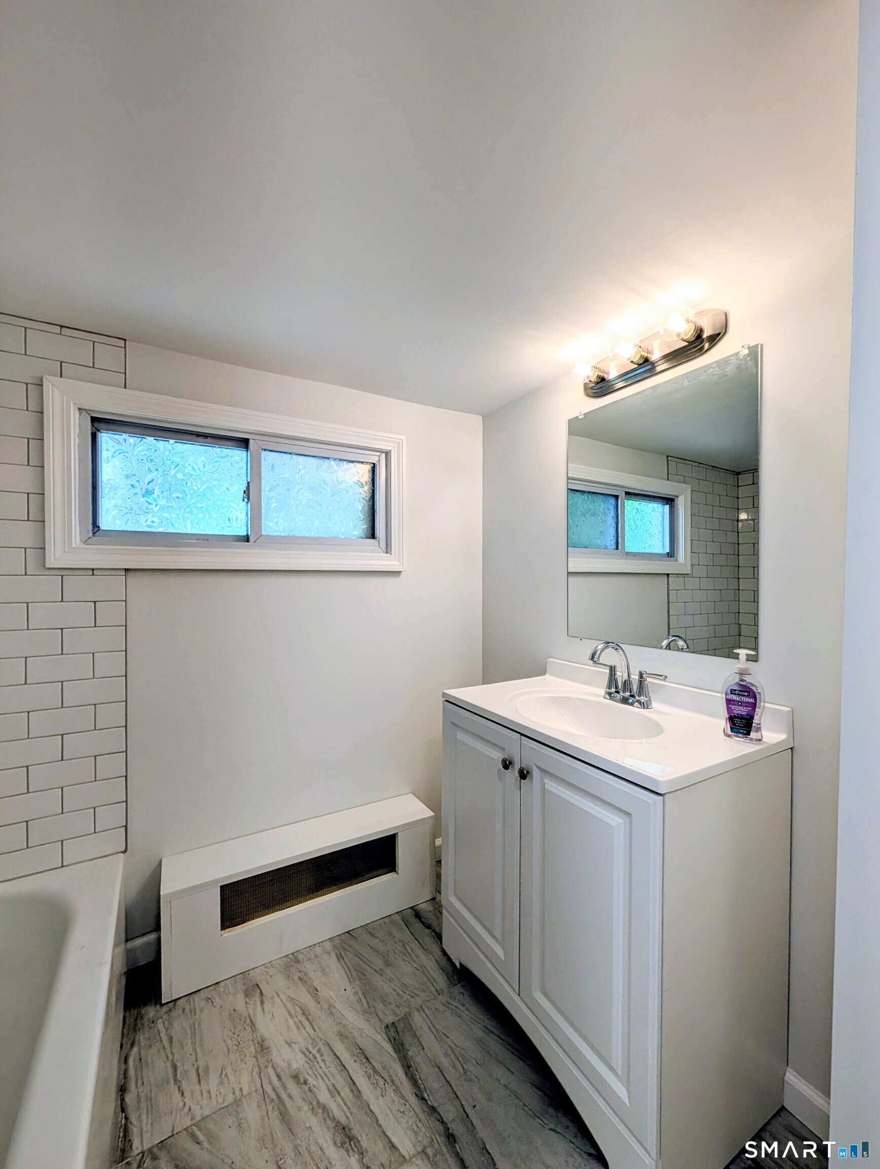 173 Daly Road