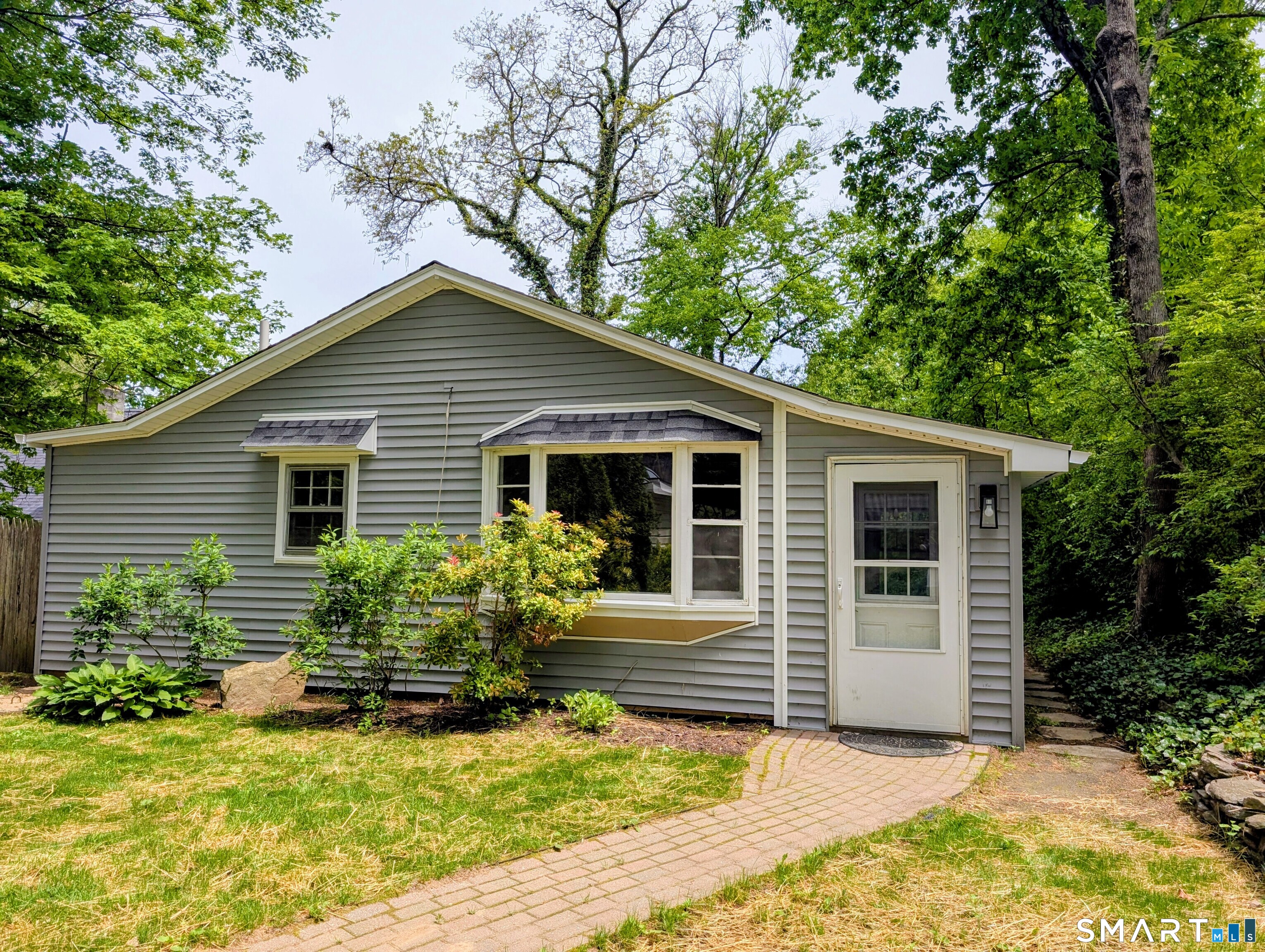 173 Daly Road