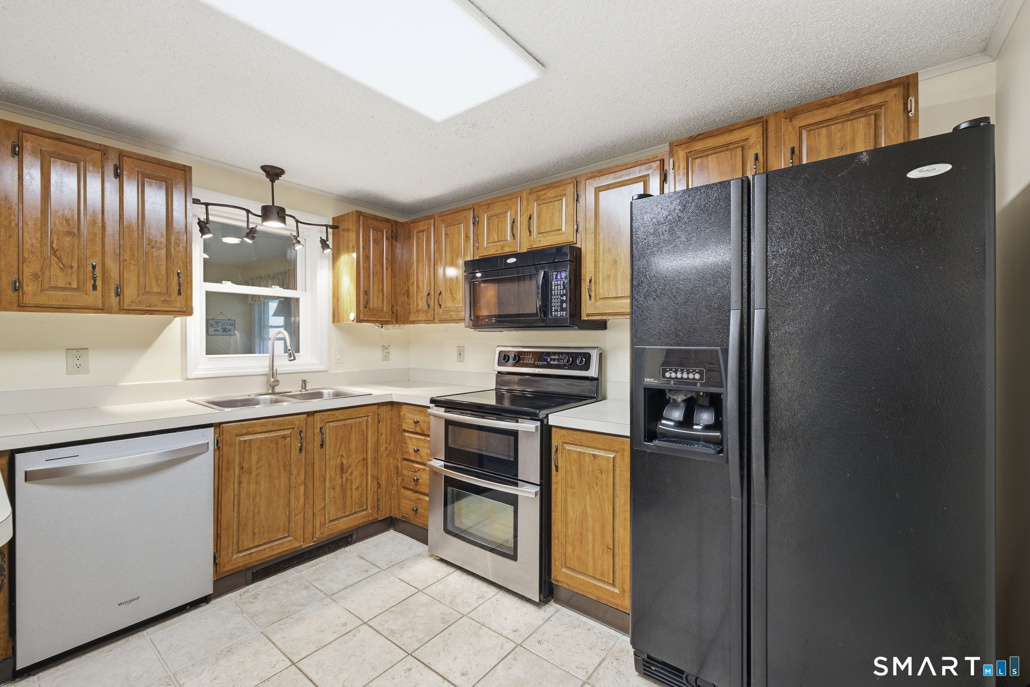 141 Hop River Road