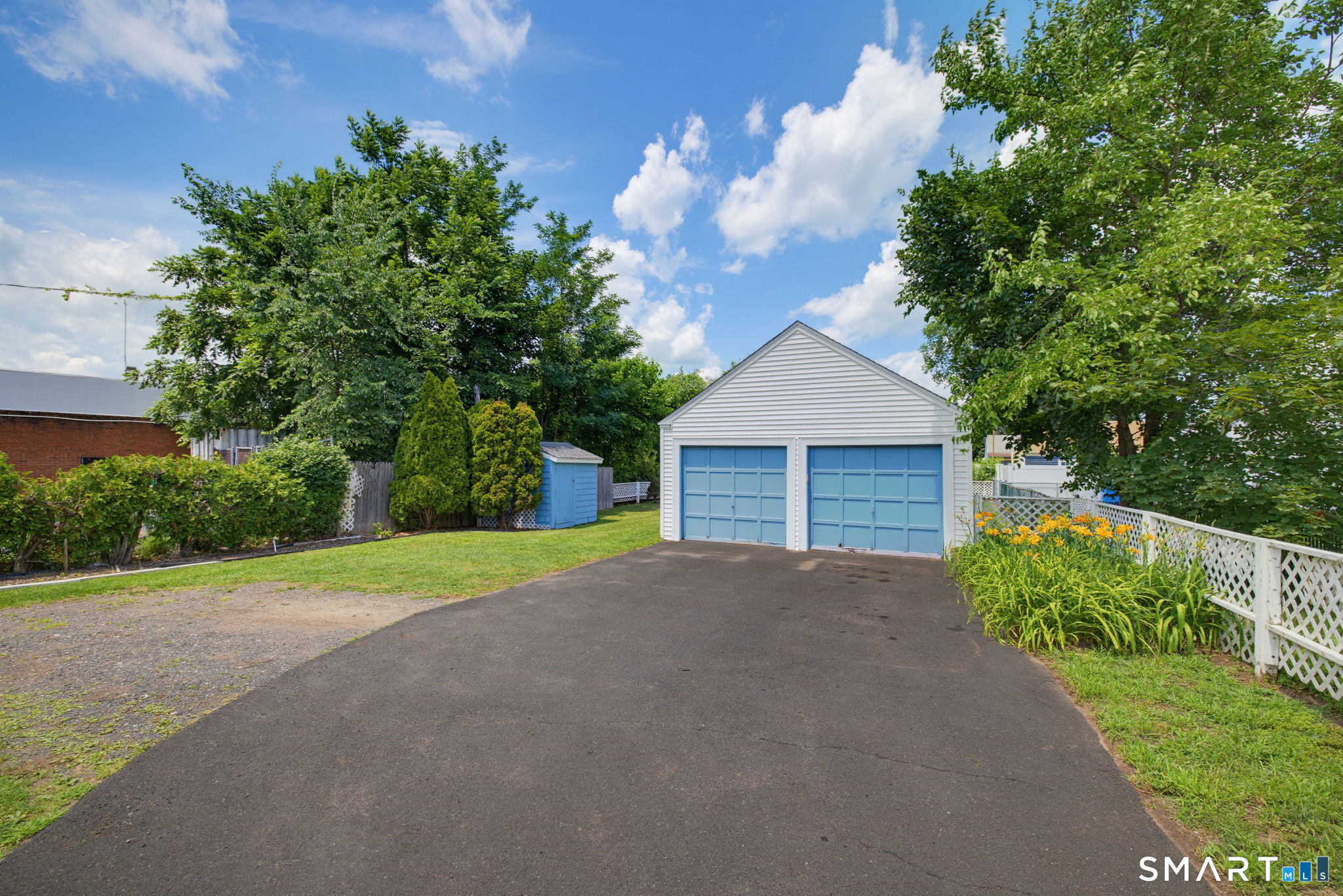 417 Hartford Road