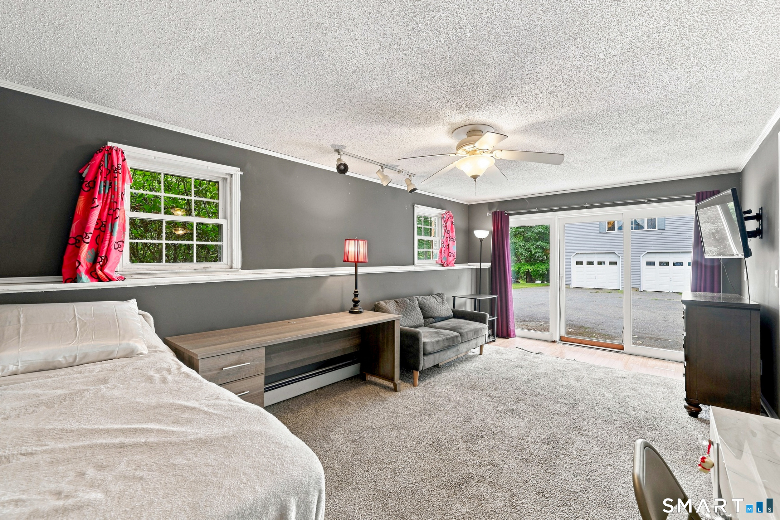 23 Knollwood Trail