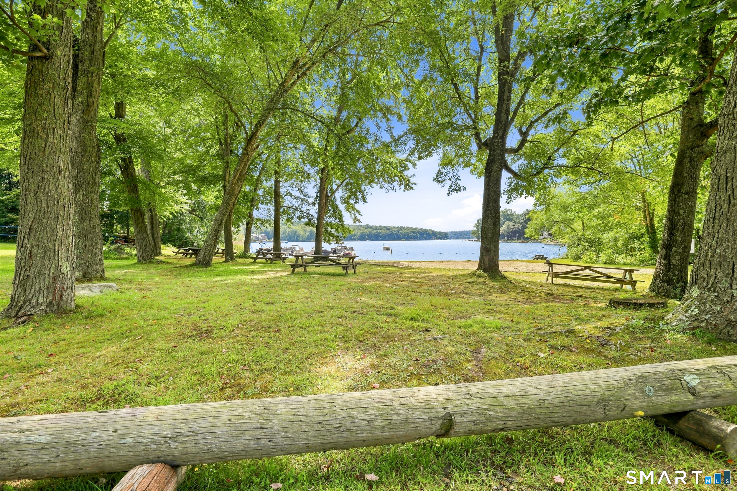 23 Knollwood Trail