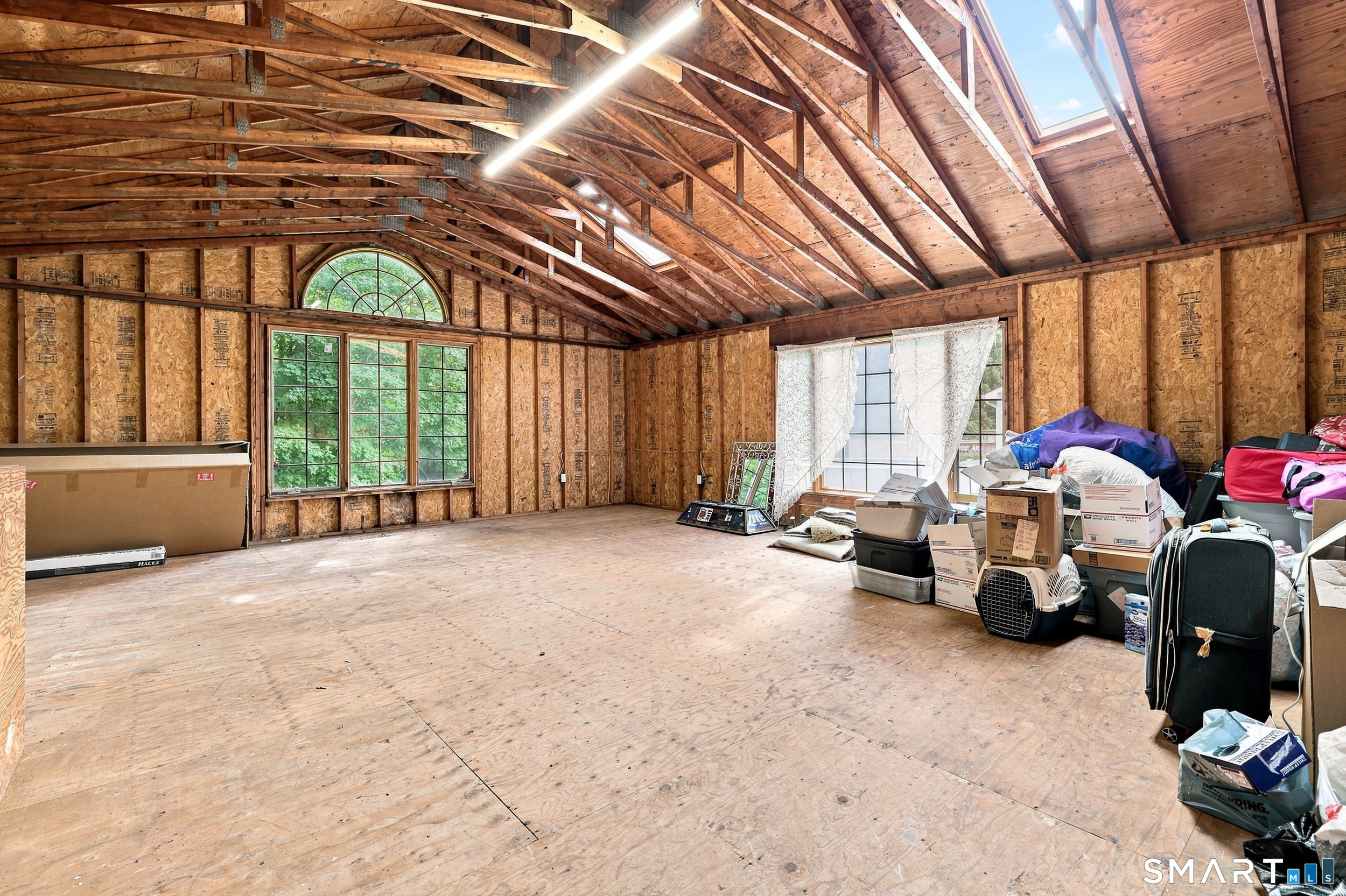 23 Knollwood Trail