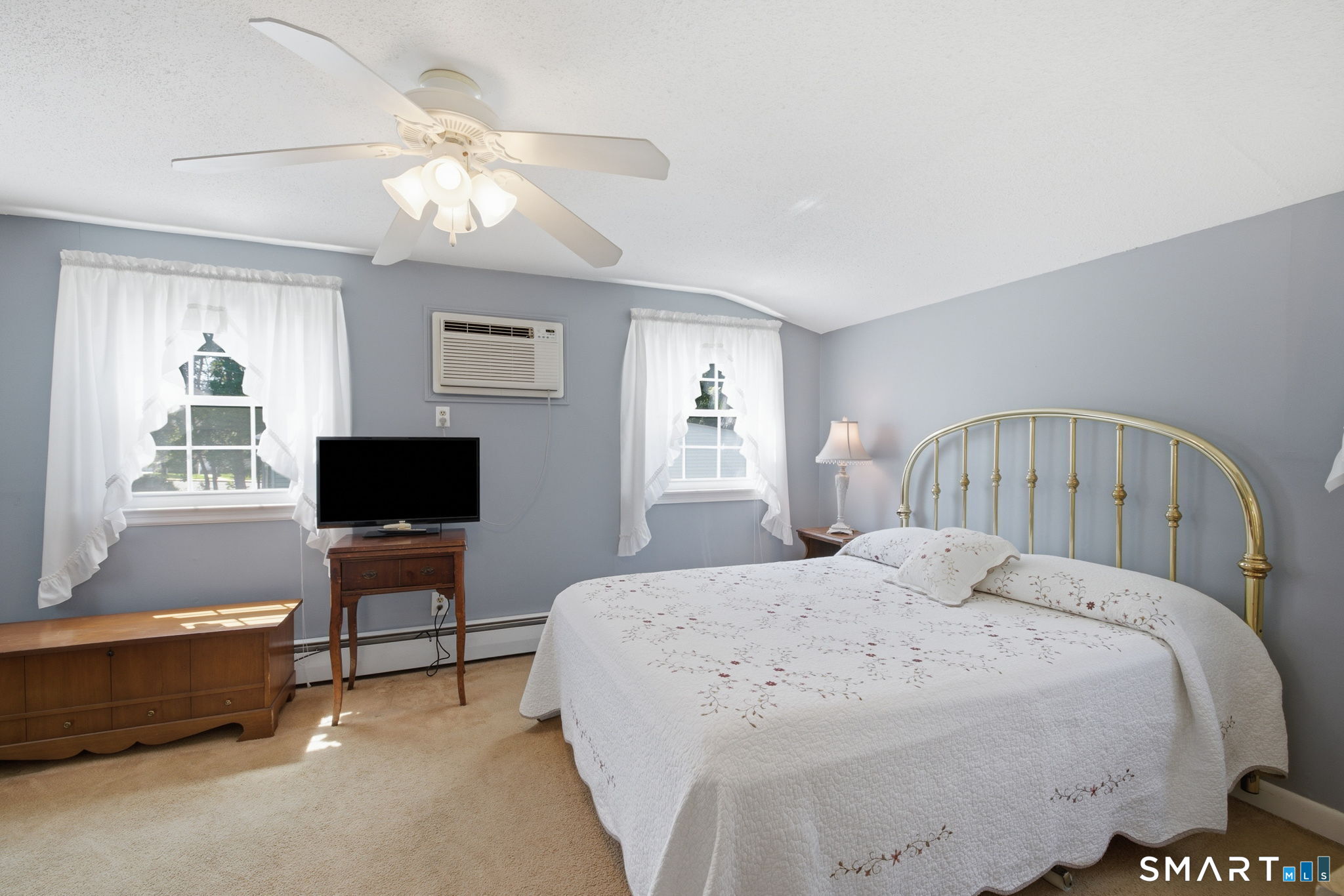 47 Willard Road