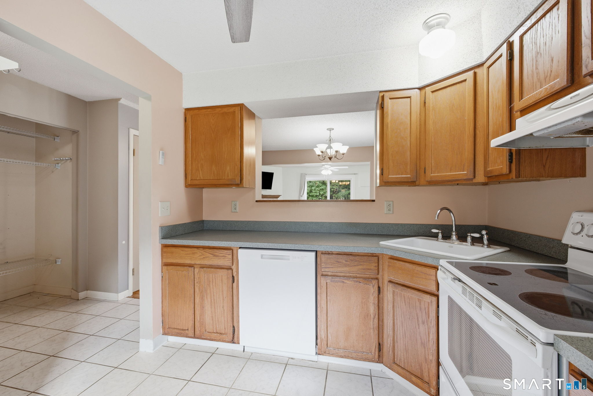 745 Merrow Road Unit: 162