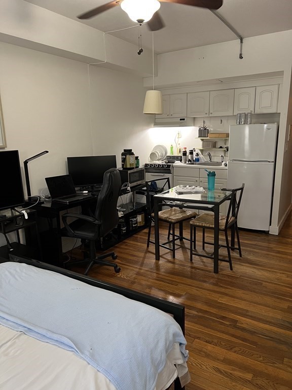 236 Beacon Street # 1B