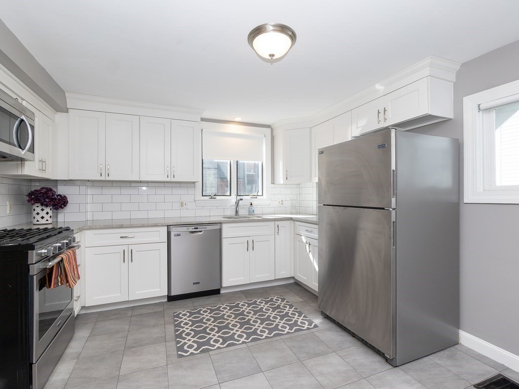 284 Melrose Ave # 2