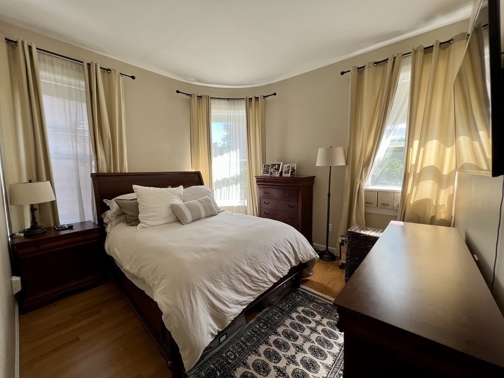 416 Marlborough # 209