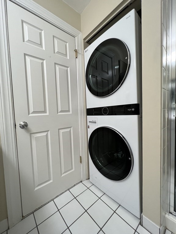 416 Marlborough # 209