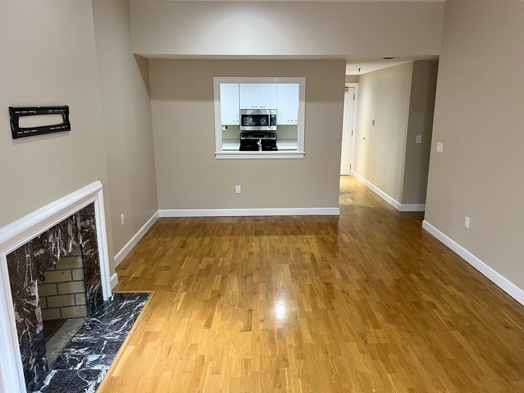 416 Marlborough # 209