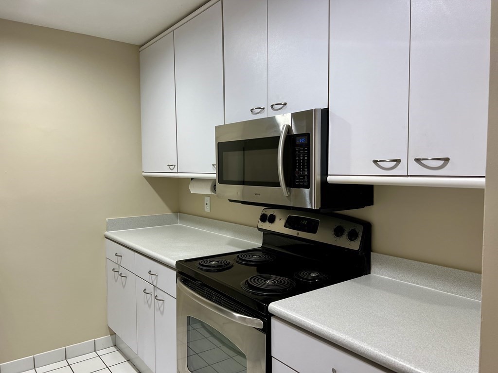 416 Marlborough # 209