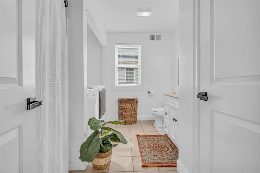 47 Oldfields Rd # 2
