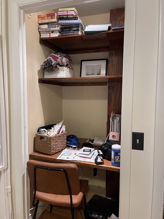 64 Commonwealth Avenue # 6