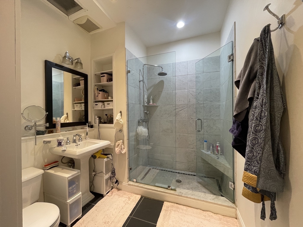 64 Commonwealth Avenue # 6