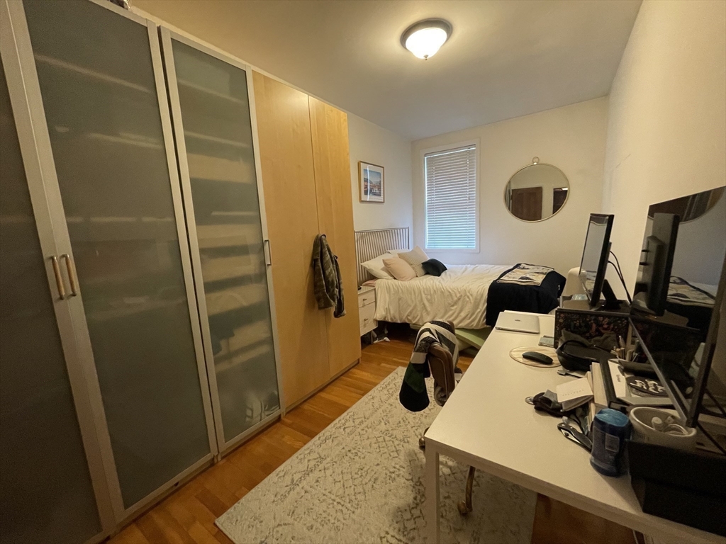 64 Commonwealth Avenue # 6