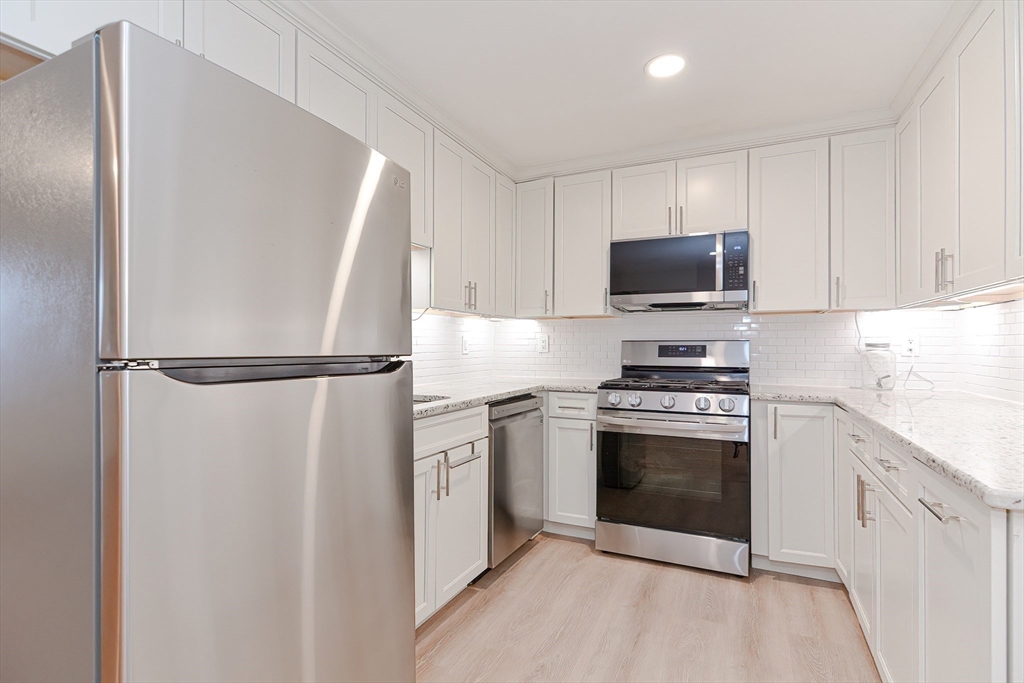 275 Chelsea Street # 3
