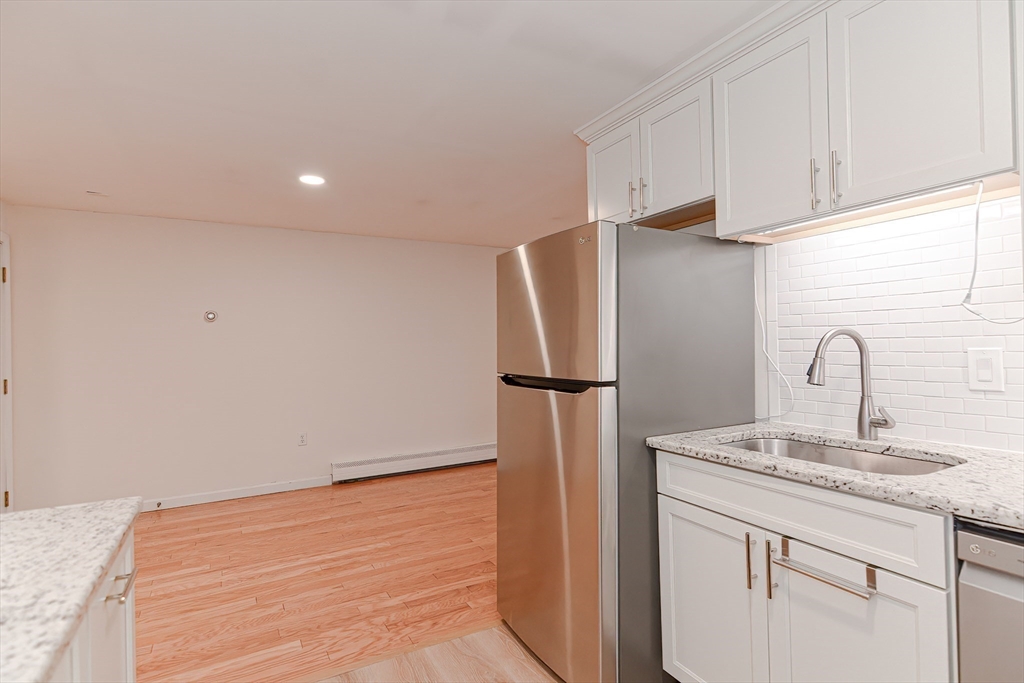 275 Chelsea Street # 3
