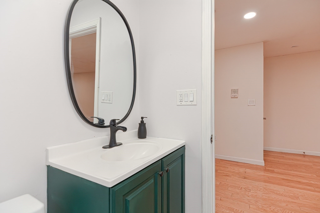 275 Chelsea Street # 3